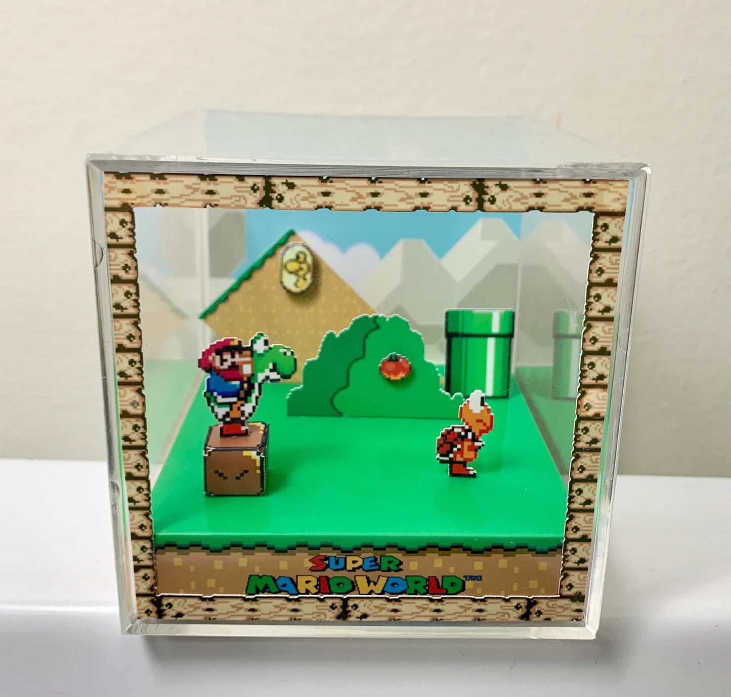 Super Mario World SNES Cubic Diorama | Mario Cube Diorama | Super Mario Cube | Mario Cube Diorama | Video game diorama | Diorama Mario | Cube Shadow Box | Super Mario Cube